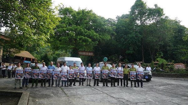 Lễ ra quân tuyên truyền và tháo gỡ bẫy chim hoang dã
