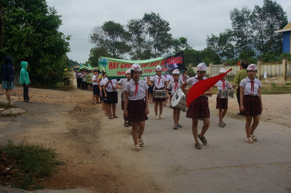 Vườn quốc gia Bạch Mã tổ chức diễu hành, cổ động bảo vệ rừng trên địa bàn huyện Phú Lộc và Nam Đông, tỉnh Thừa Thiên Huế 