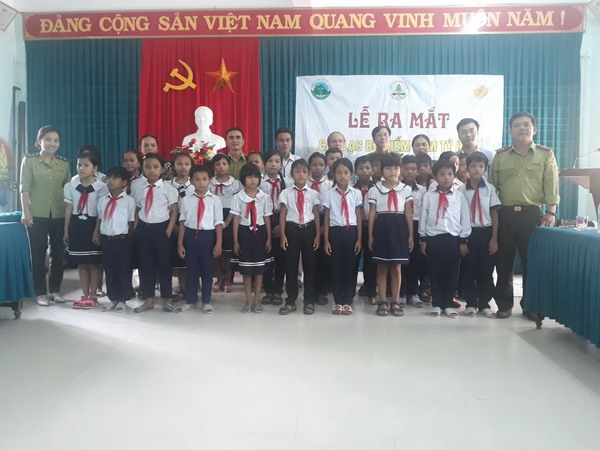 Vườn quốc gia Bạch Mã phối hợp với các trường trên địa bàn vùng đệm tổ chức lễ ra mắt các Câu lạc bộ kiểm lâm tí hon