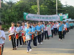 Vườn quốc gia Bạch Mã phối hợp với trường THCS Dân Tộc Nội Trú huyện Nam Đông tổ chức buổi diễu hành, cổ động bảo vệ rừng